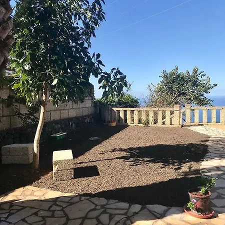 Wood House, Sea Views Nyaraló *